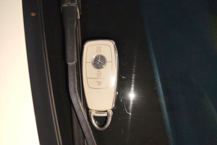 奔驰C级 2019款 C 260 运动版中控内饰11