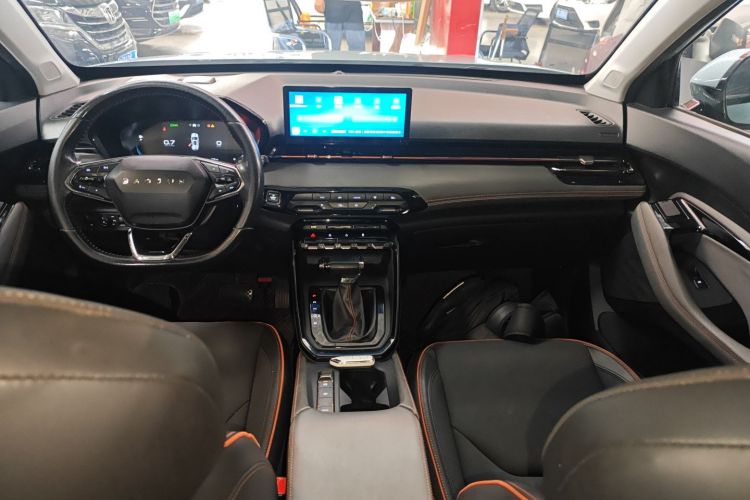 宝骏RS-3 2020款 1.5L CVT  24小时在线豪华型中控内饰7002