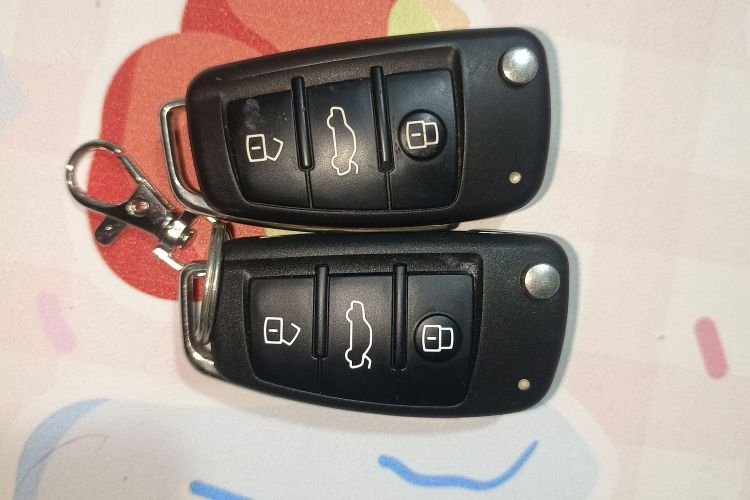 奥迪Q2L 2021款 35 TFSI 进取动感型中控内饰7001