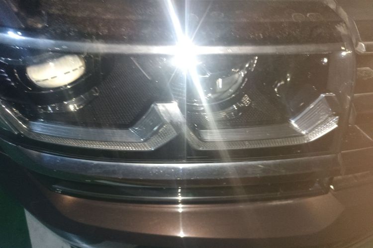 大众 途昂 2017款 380TSI 四驱旗舰版车身外观8