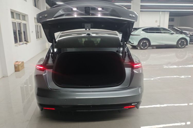 蔚来ET5 2025款 75kWh机舱底盘23