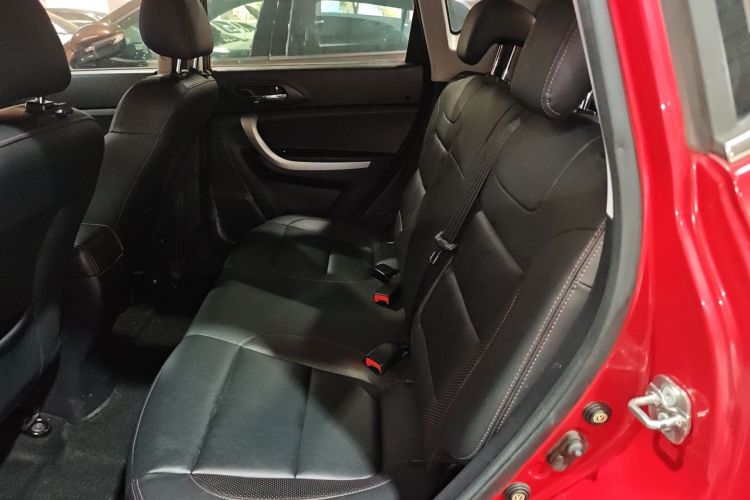 长安CS35 2016款 1.6L 手动豪华型 国V中控内饰21