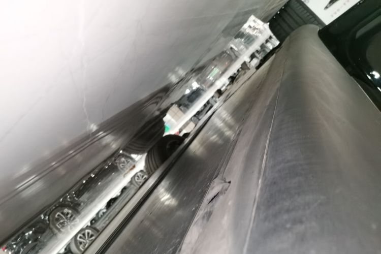 特斯拉 Model Y 2023款 长续航全轮驱动版局部细节9002