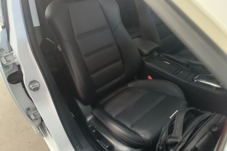 马自达 阿特兹 2014款 2.5L 蓝天尊崇版局部细节41