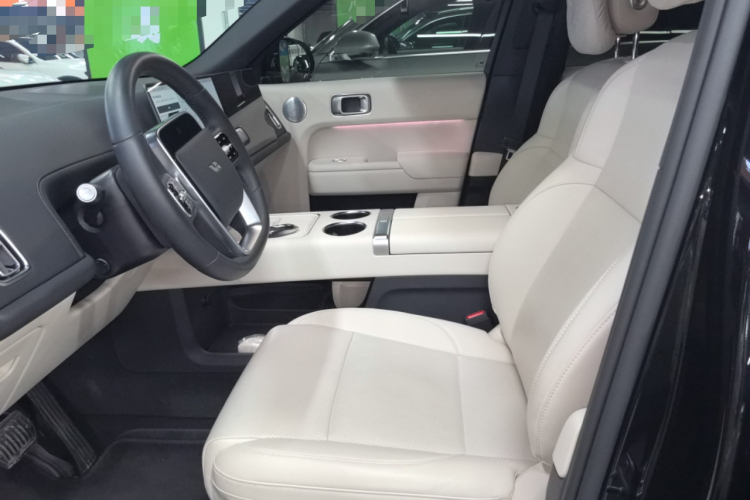 理想汽车 理想L9 2024款 Ultra局部细节19