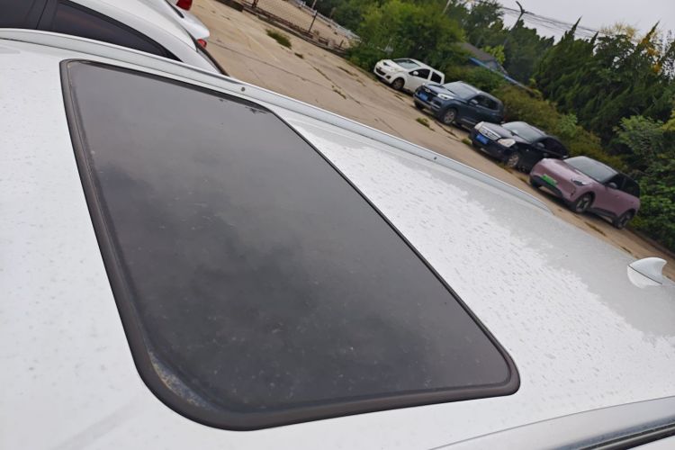 比亚迪 唐 2018款 2.0T 自动智联尊悦型 7座 国V局部细节57