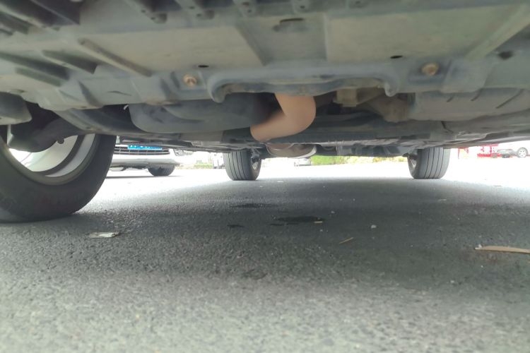 丰田 汉兰达 2017款 2.0T 四驱豪华版 7座局部细节9008