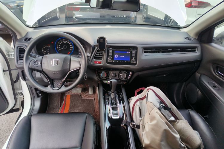 本田 缤智 2017款 1.5L CVT两驱舒适型中控内饰12