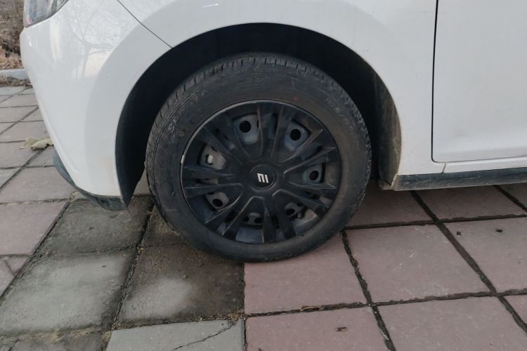 江铃集团新能源 易至EV2 2024款 201km 舒适型车身外观6007