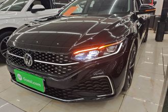 大众 帕萨特 2024款 380TSI 星空豪华版