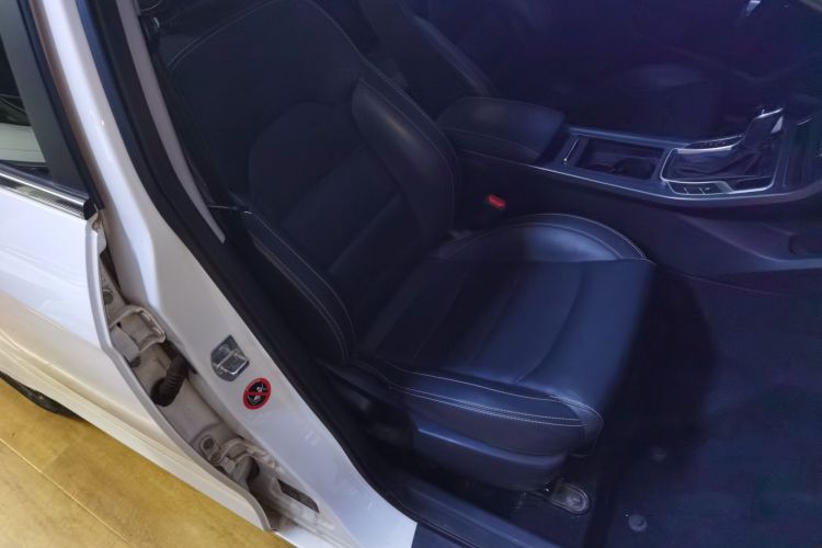 吉利汽车 帝豪 2019款 领军版 1.5L CVT向上互联型 国VI局部细节41