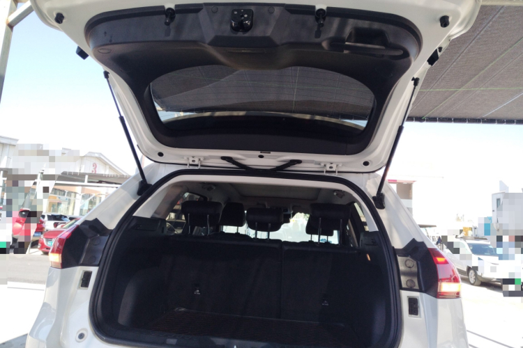 哈弗H6 2021款 1.5GDIT 自动冠军版机舱底盘23