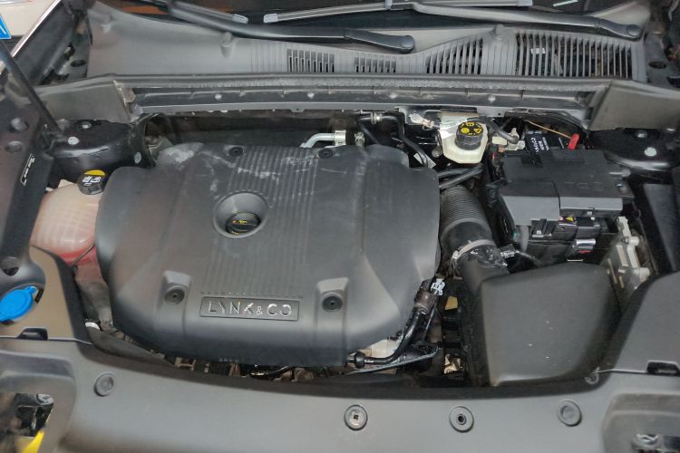 领克03 2022款 2.0TD DCT劲Pro局部细节24