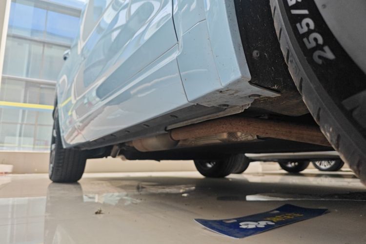 理想汽车 理想ONE 2021款 增程6座版局部细节9001