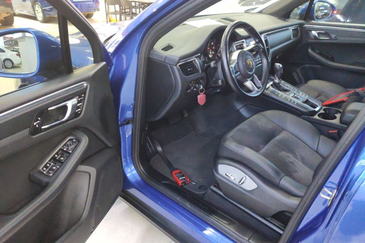 保时捷 2017款  Macan 2.0T中控内饰7002