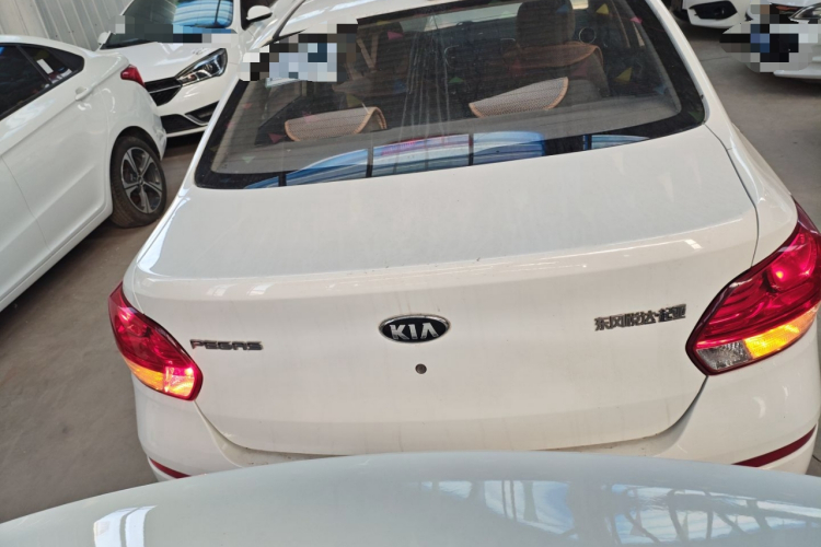 起亚 焕驰 2017款 1.4L 手动时尚版Smart车身外观6