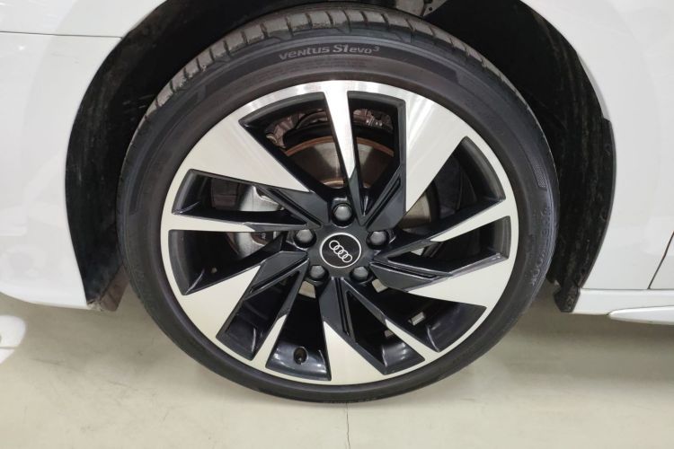 奥迪A3 2023款 改款 A3L Limousine 35 TFSI 时尚运动型车身外观6007