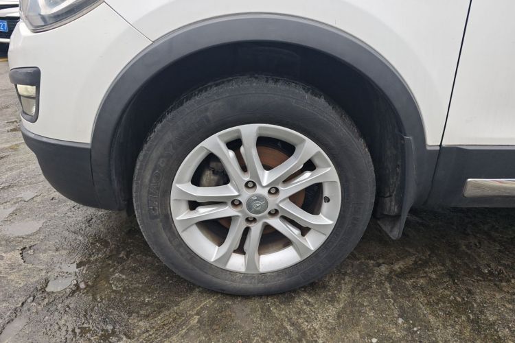 海马S5 2015款 1.5T CVT旗舰型车身外观6007