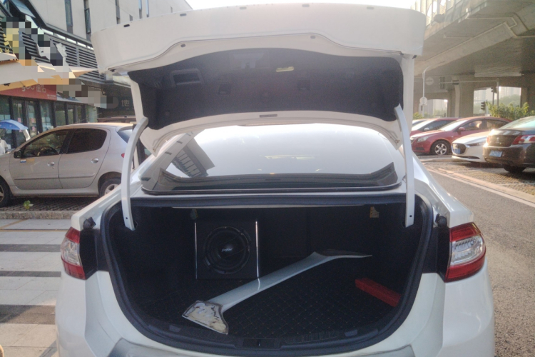 福特 蒙迪欧 2013款 1.5L GTDi180时尚型局部细节23