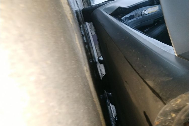 特斯拉 Model 3 2023款 后轮驱动版局部细节9001