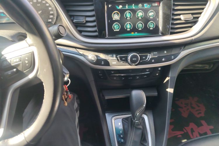 别克 阅朗 2019款 18T 自动互联精英型 国VI中控内饰16