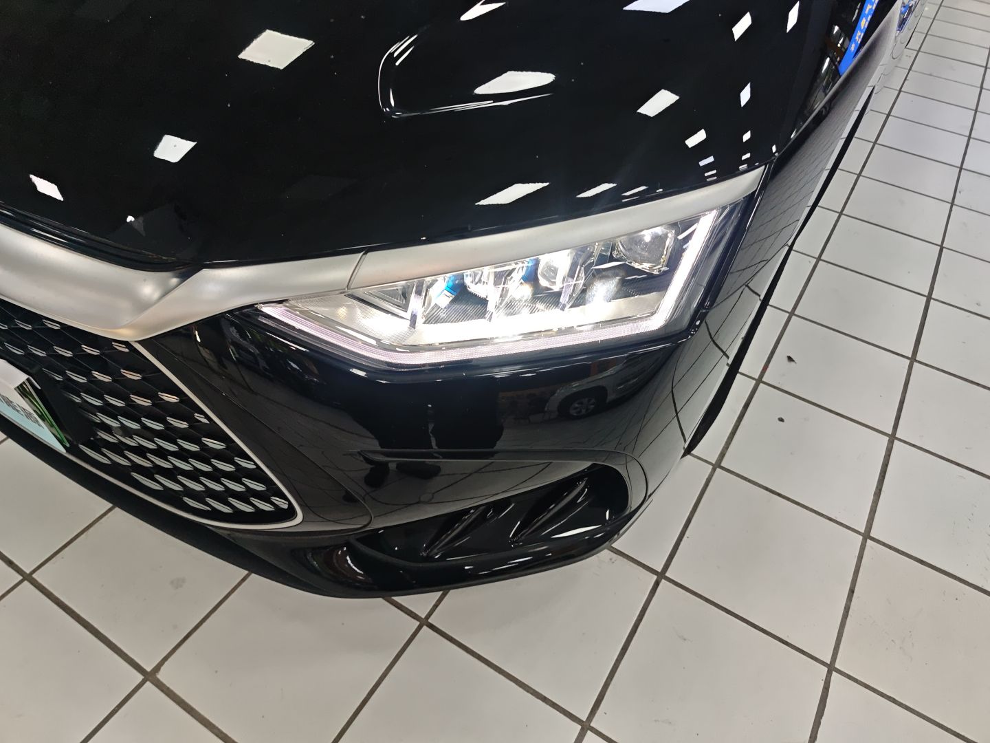 比亚迪 汉 2024款 DM-i 荣耀版 121KM 精英型