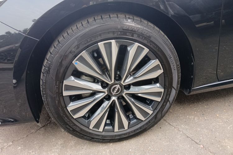 日产 天籁 2022款 2.0L XL-TLS 悦享版车身外观6007