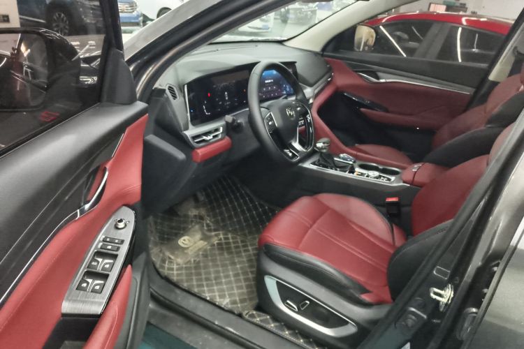 长安CS75 PLUS 2022款 经典版 1.5T 自动先锋型中控内饰7003