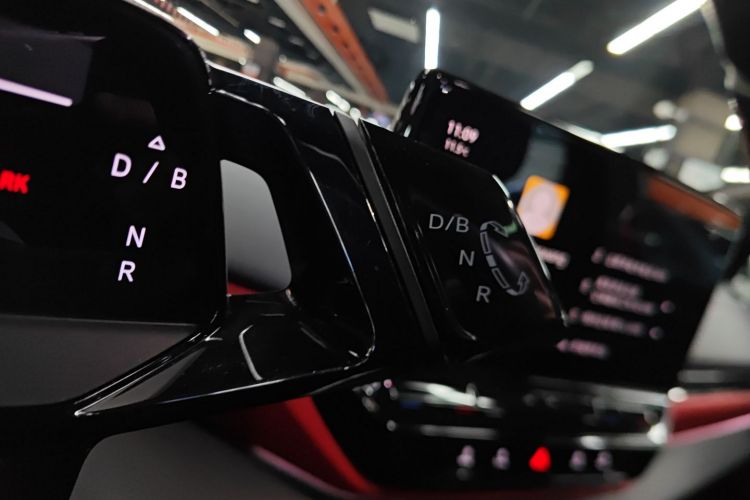 大众 ID.4 X 2023款 极智长续航版中控内饰18