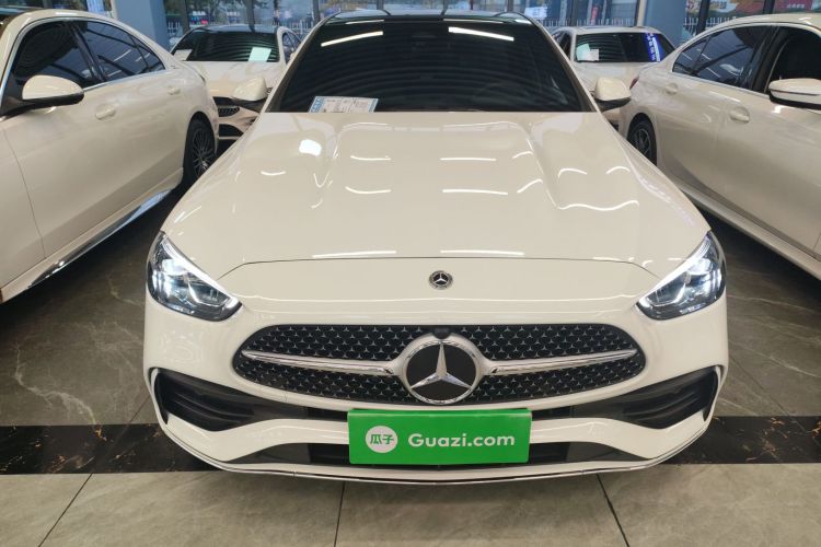 奔驰C级 2023款 改款 C 260 L 运动版车身外观2