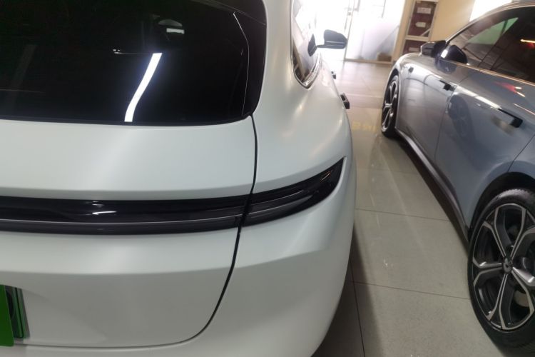 蔚来ET5T 2024款 75kWh Touring车身外观9