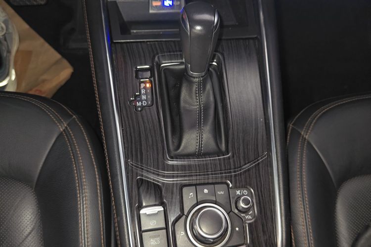 马自达CX-5 2017款 2.5L 自动四驱智尊型 国V中控内饰18