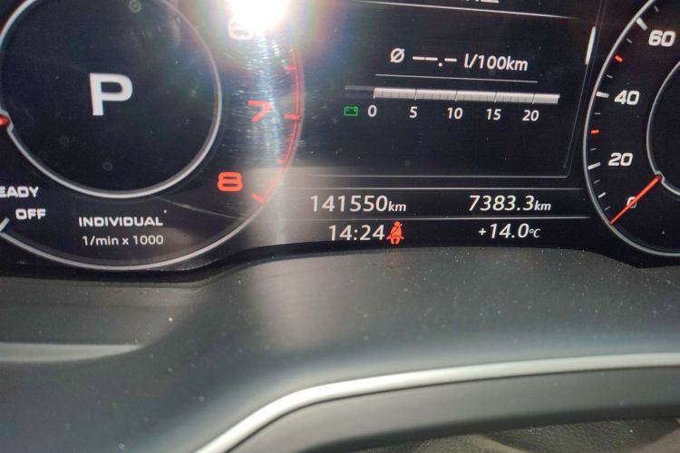 奥迪Q7 2018款 45 TFSI S line运动型中控内饰15