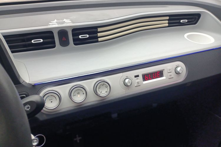 五菱汽车 宏光MINIEV 2022款 马卡龙臻享款 磷酸铁锂局部细节16