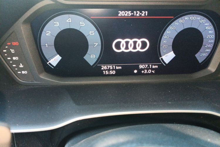 奥迪Q3 2020款 45 TFSI quattro 时尚动感型中控内饰15