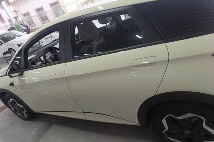 比亚迪 海豚 2025款 420km 时尚版车身外观6003