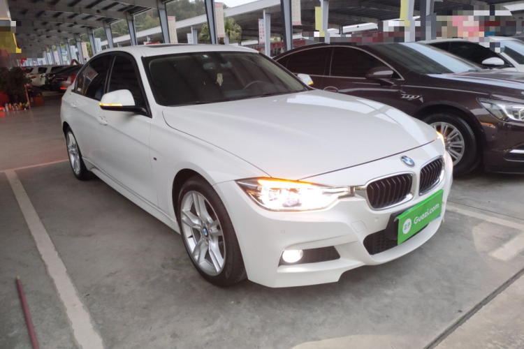 宝马3系 2018款 320Li 领先型M运动套装车身外观6002