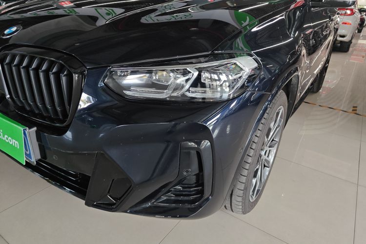 宝马X3 2023款 改款 xDrive30i 领先型 M曜夜套装局部细节36
