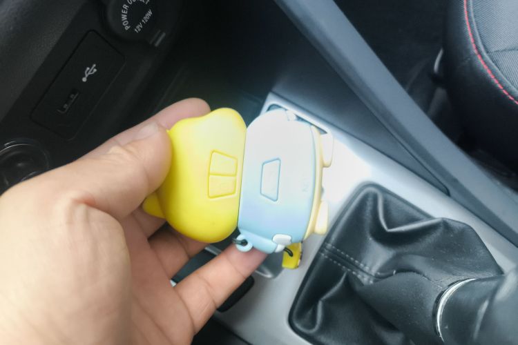 奇瑞 瑞虎5 2017款 1.5T 手动舒适版中控内饰11