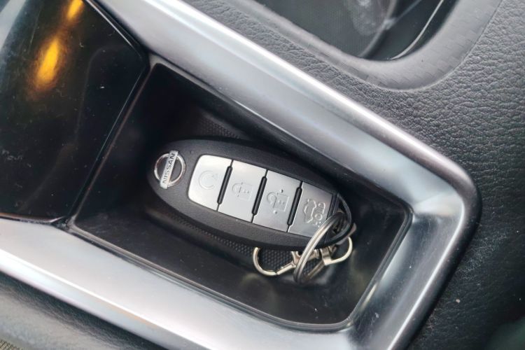 日产 轩逸 2021款 1.6L XL CVT悦享版中控内饰11