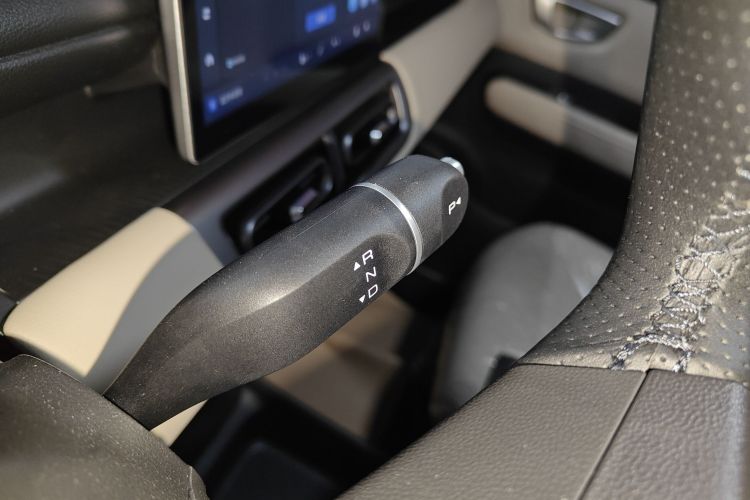 五菱汽车 五菱缤果PLUS 2024款 330km 五座版中控内饰18