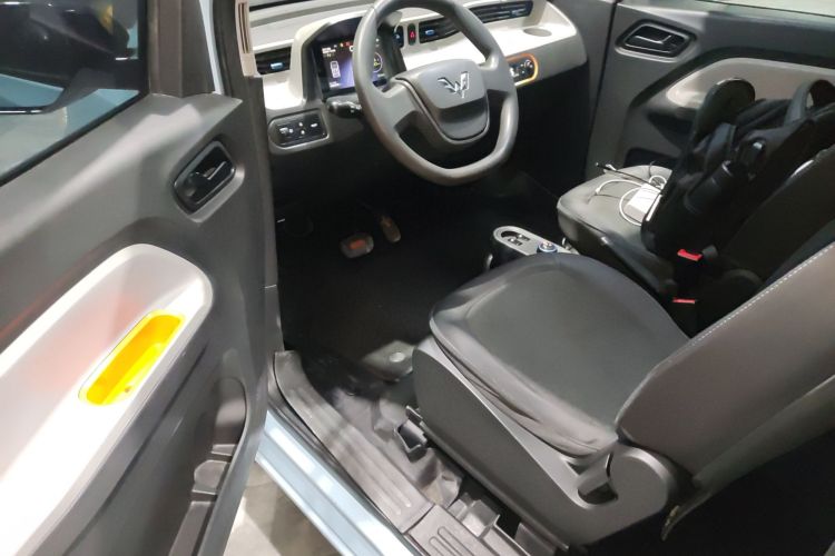 五菱汽车 宏光MINIEV 2020款 自在款 磷酸铁锂中控内饰7003