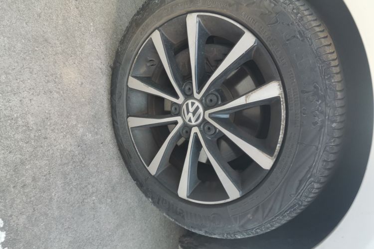 大众 高尔夫 2012款 1.4TSI 自动豪华型车身外观6007