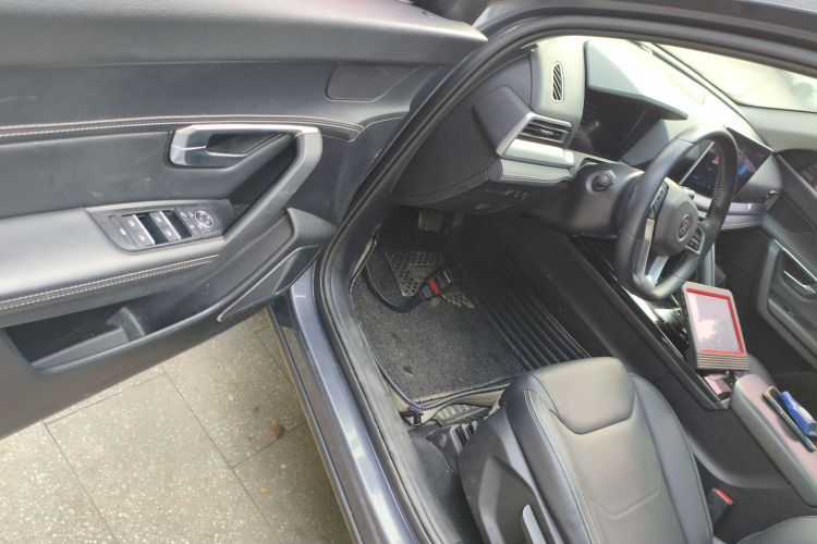 比亚迪 宋Pro 2019款 1.5T 自动精英型中控内饰20