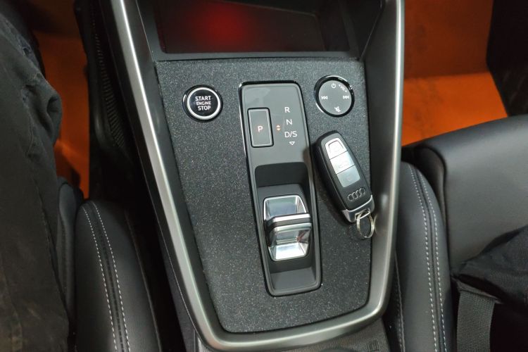 奥迪A3 2024款 Sportback 35 TFSI 时尚运动型中控内饰18