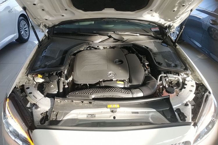 奔驰C级 2021款 C 260 L 运动版局部细节24