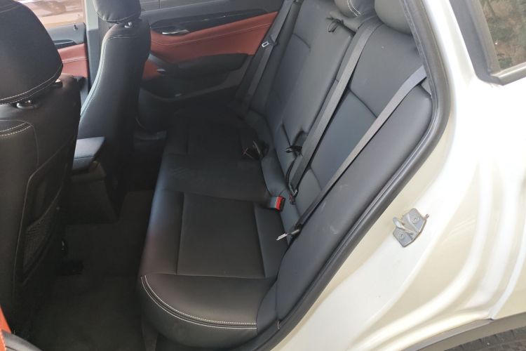 宝马X1 2015款 sDrive18i 时尚晋级版中控内饰21