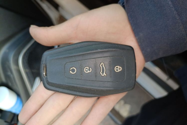 吉利汽车 博瑞 2021款 1.8T 领航版中控内饰11