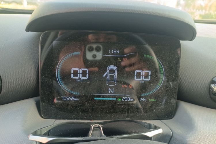 零跑汽车 零跑T03 2021款 400轻享版 三元锂中控内饰14