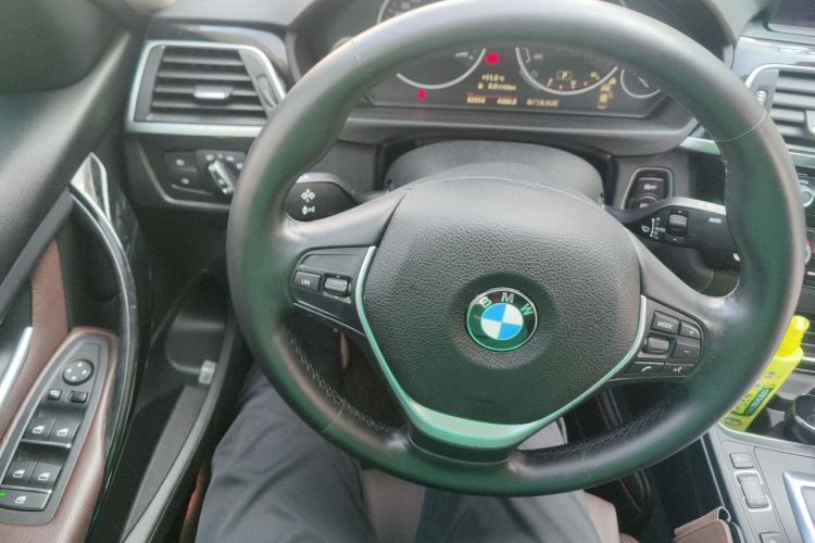 宝马3系 2019款 320Li 时尚型局部细节13